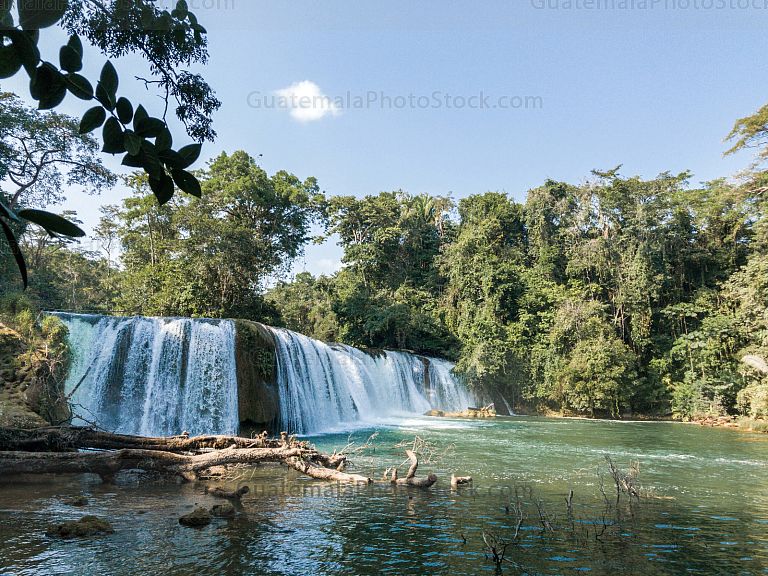 Río Chiyú Parque Ecológico Las Conchas