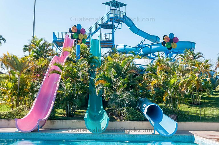 Toboganes Parque Acuatico Splash