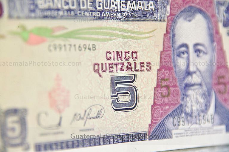 Billete de cinco quetzales