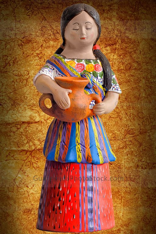 Muñeca de barro