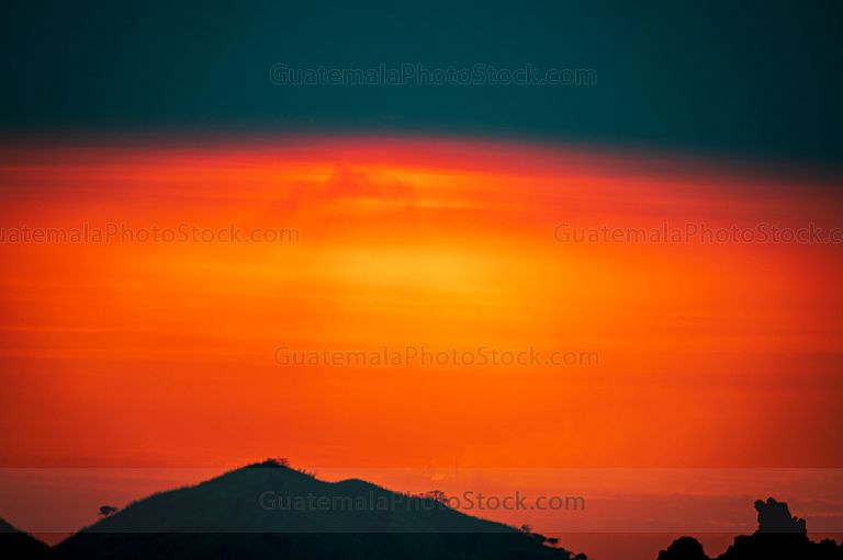 Atardecer sobre la costa sur
