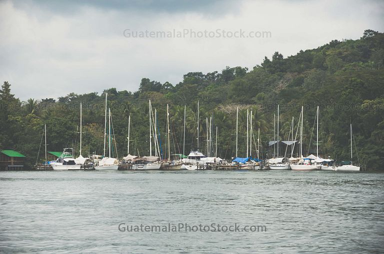 Embarcadero en Río Dulce