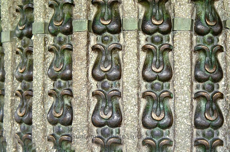 Detalle de las columnas del Palacio Nacional de la Cultura