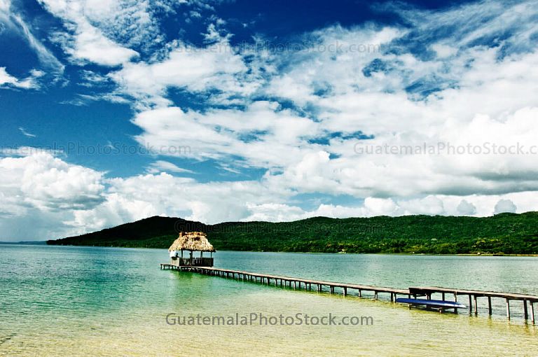 Cerro Cahuí y Playa El Remate