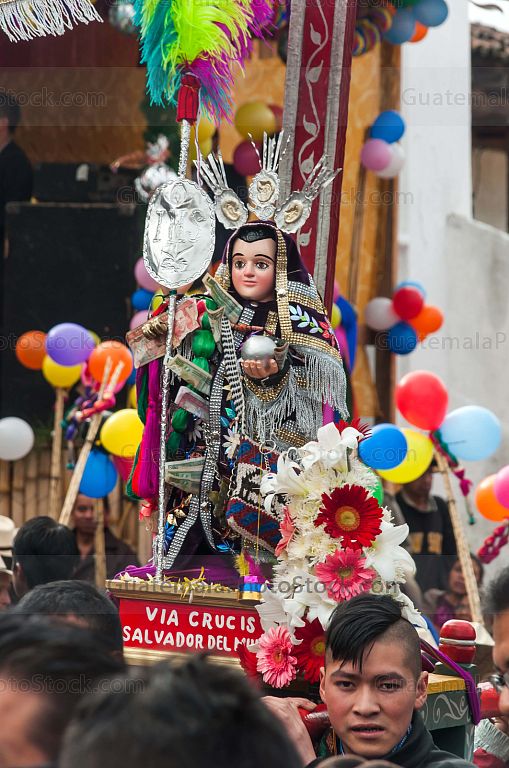 Via Crucis Salvador del mundo Chichicastenango