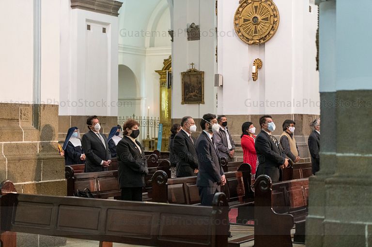 Participantes en la toma de posesión del arzobispo Gonzalo de Villa