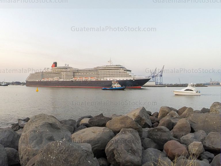 Crucero Queen Victoria en Muelle Marina Pez Vela