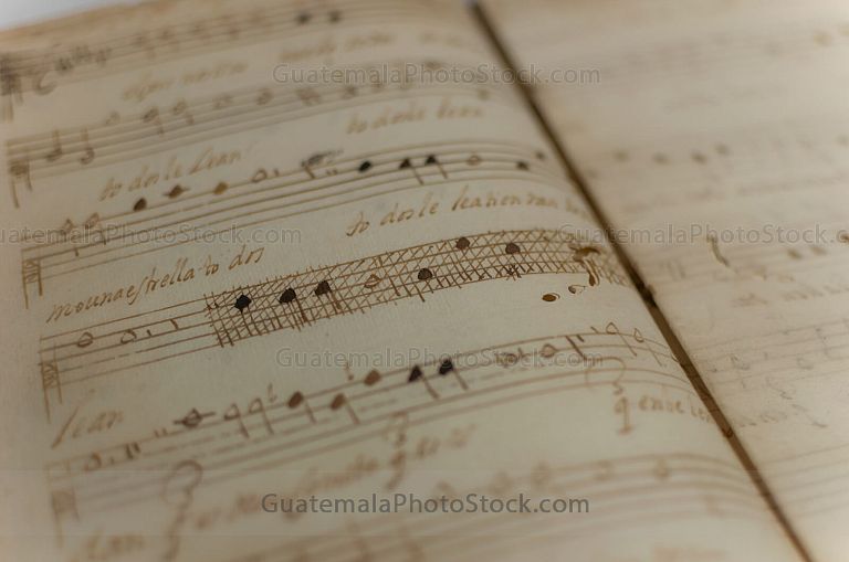 Partitura de canto para misa