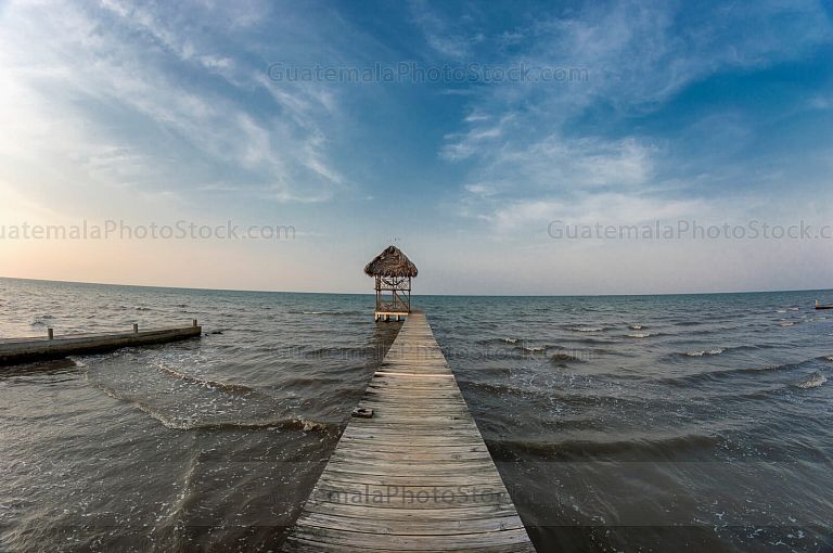 Playa Salvador Gaviota, Quehueche, Livingston, Izabal.