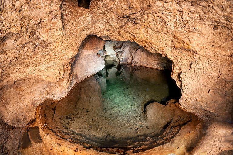 Cueva de los Reyes