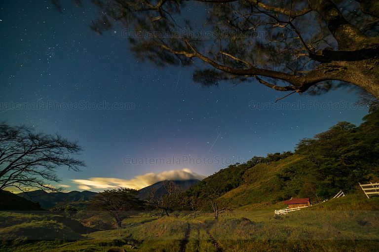 Paisajes naturales nocturnos