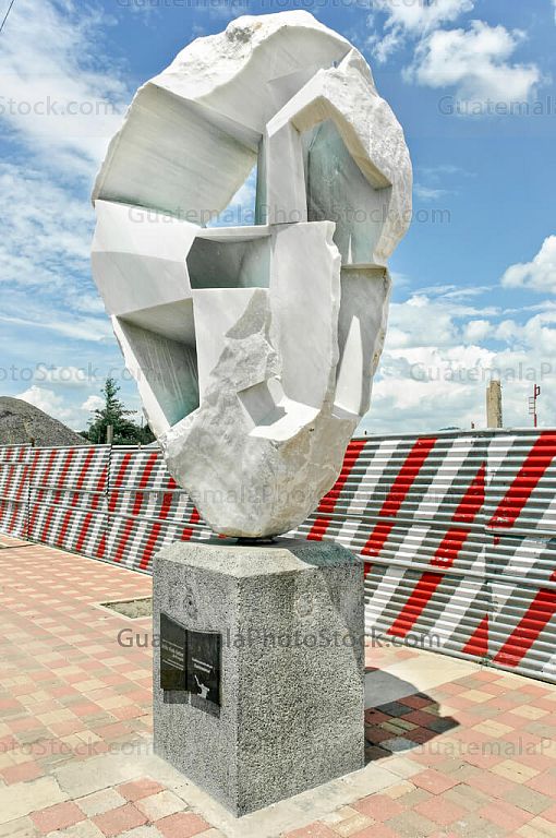 Escultura en marmol, sin titulo