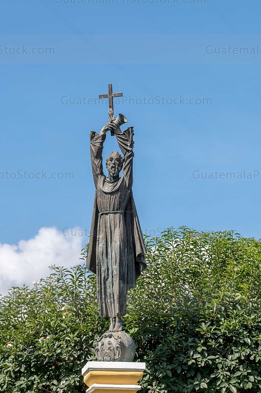 Monumento al Santo Hermano Pedro