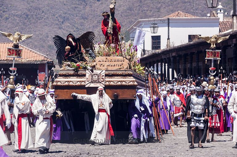 Procesión de Jesús Nazareno de la Merced, Viernes Santo