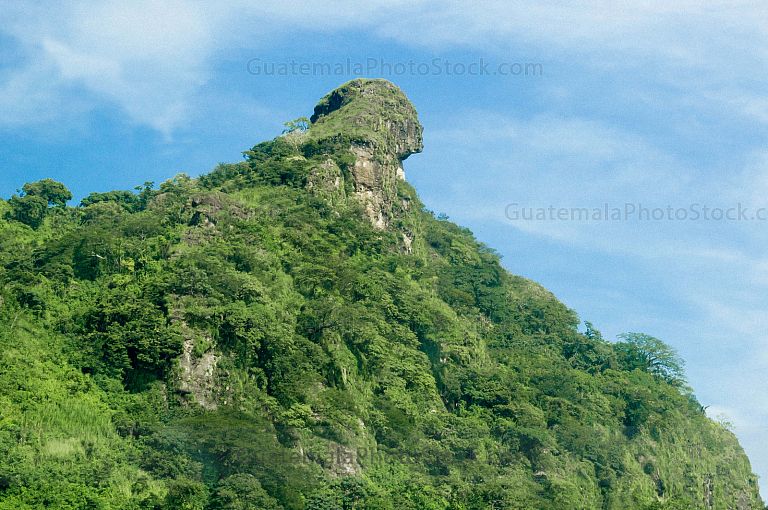Rostro en el cerro mirandia
