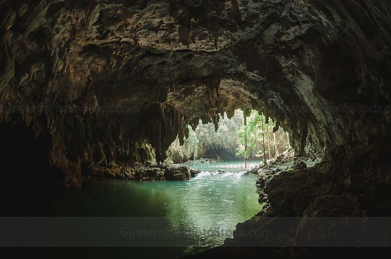 Cueva de Setzol