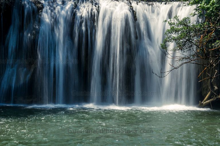 Cascada en Parque Ecológico La Catarata