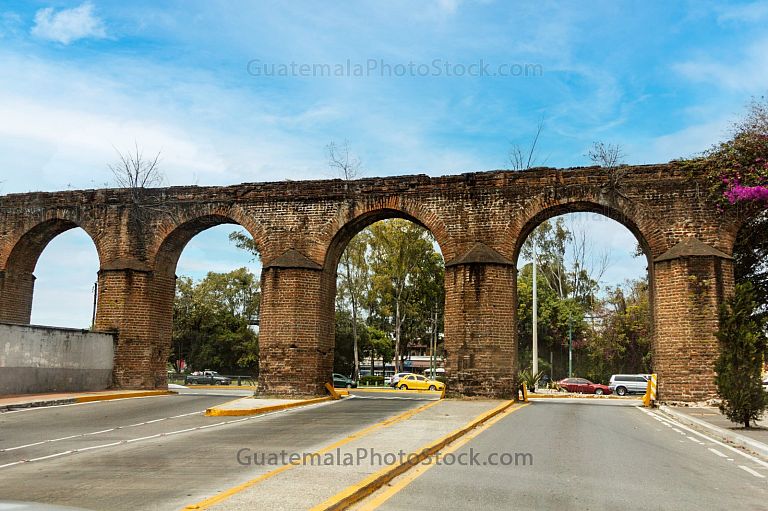 Acueducto de la Culebra, Zona 13