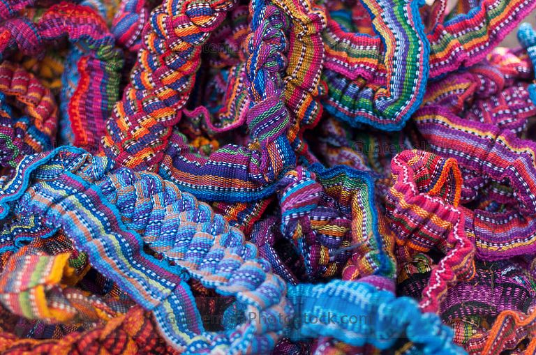 Diadema textil artesanal