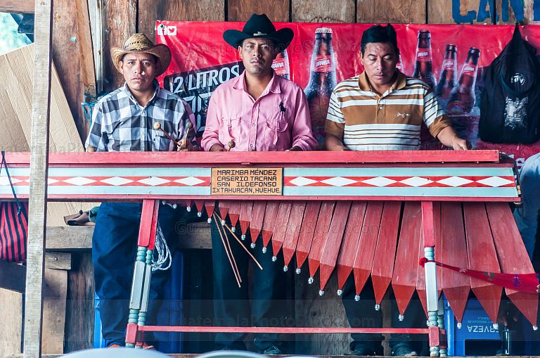 Carrera de caballos en Todos Santos Cuchumatán