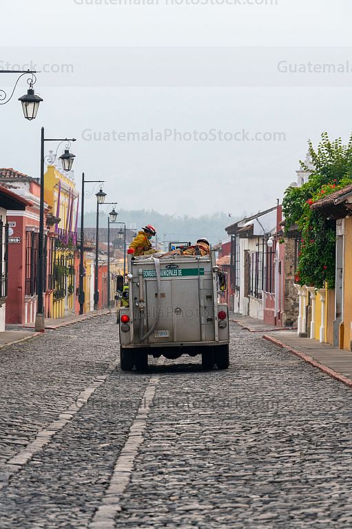 Unidad contra incendios en Antigua Guatemala