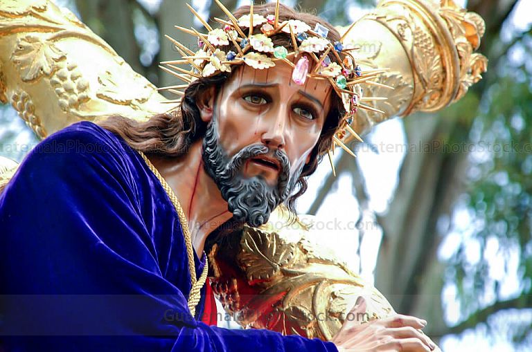 Consagrada Imagen de Jesús Nazareno del Consuelo
