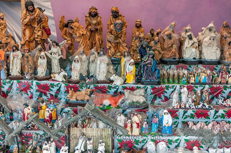 Figuras de yeso para el nacimiento