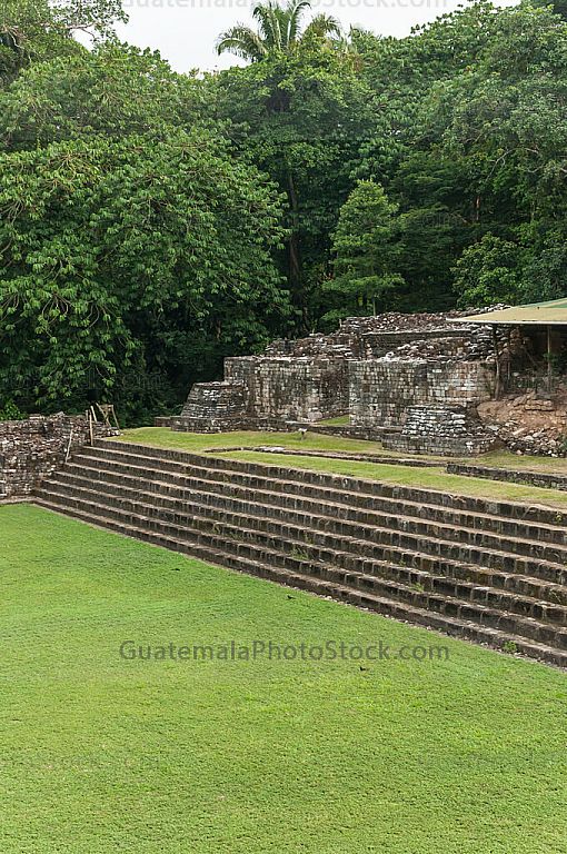 Acropolis de Quiriguá