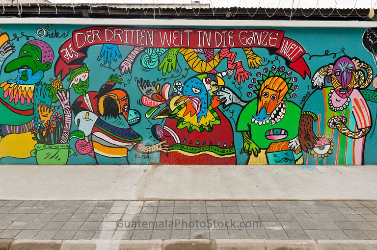 Graffities de la quinta avenida zona 1