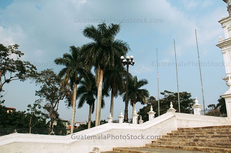 Graderío de la Basílica de Esquipulas