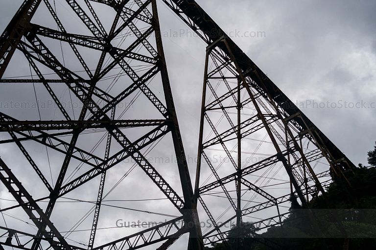 Via ferrea puente Belice