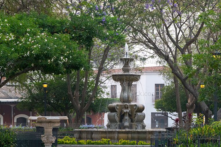 Fuente de las Sirenas, Plaza Central Antigua Guatemala