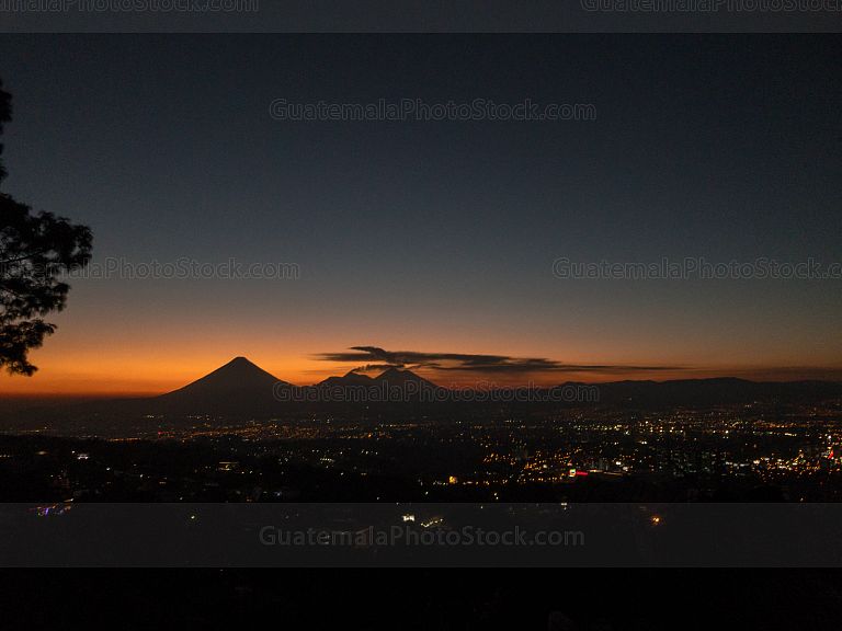 Atardecer sobre la Ciudad de Guatemala