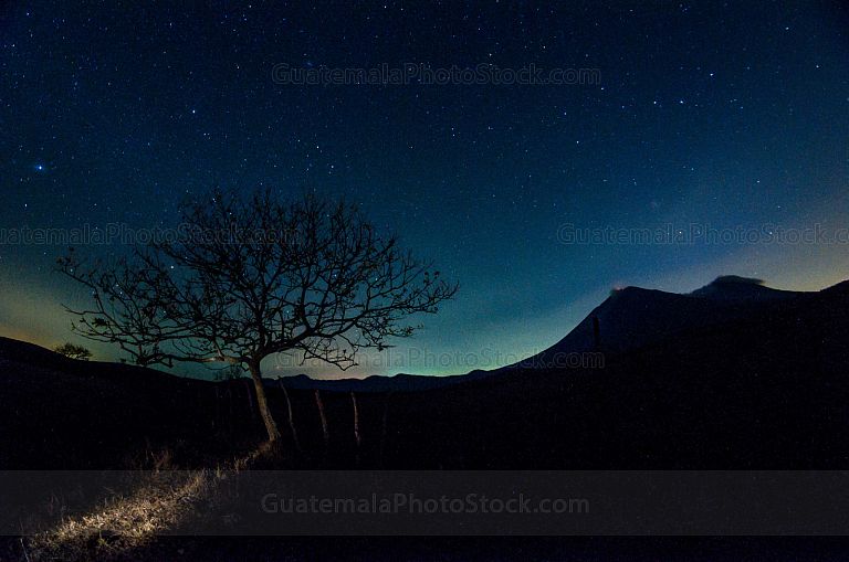Paisaje entre estrellas