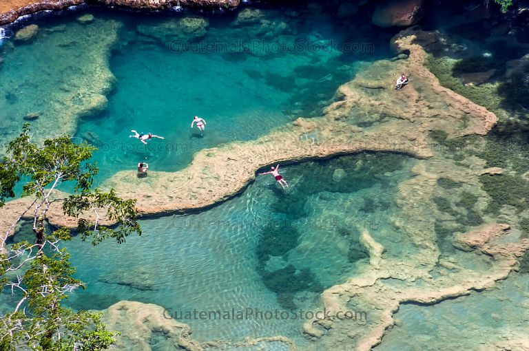 Pozas de agua turquesa de Semuc Champey