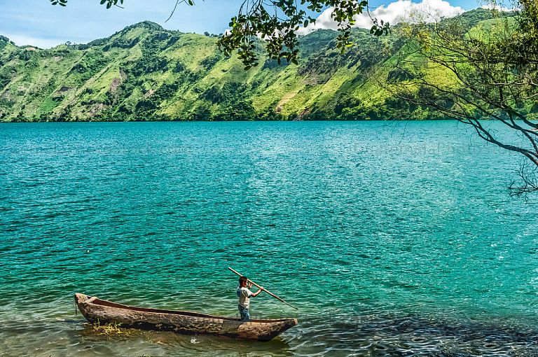 Laguna de Ayarza