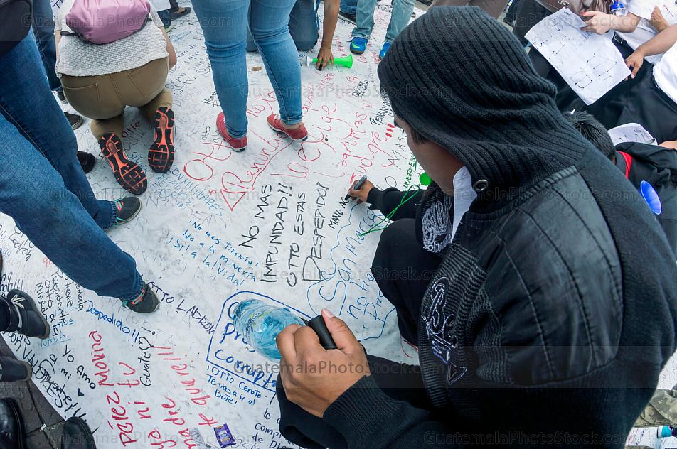 Protesta pacífica #27A