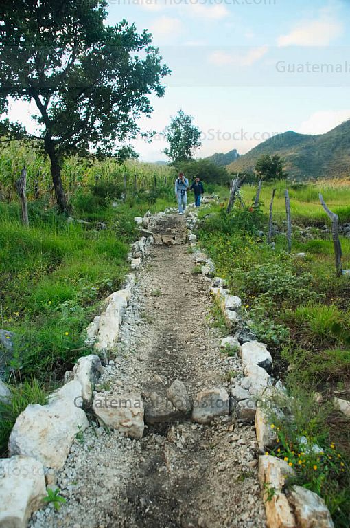 Sendero hacia el Hoyo Cimarrón
