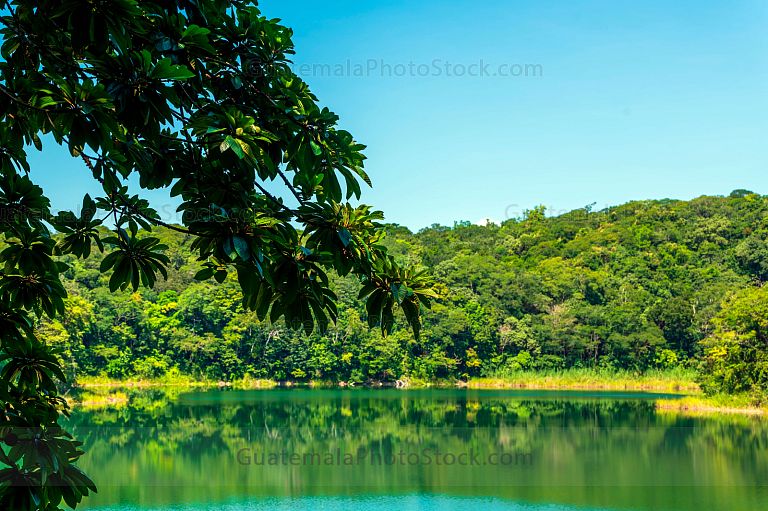 Laguna La Guitarra