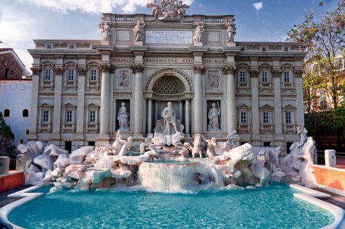 Replica de la Fontana de Trevi, Xetulul