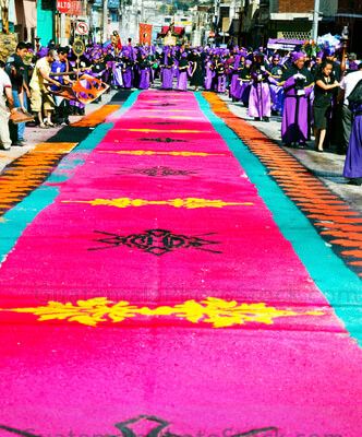 Alfombra de aserrín