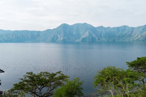 Laguna de Ayarza