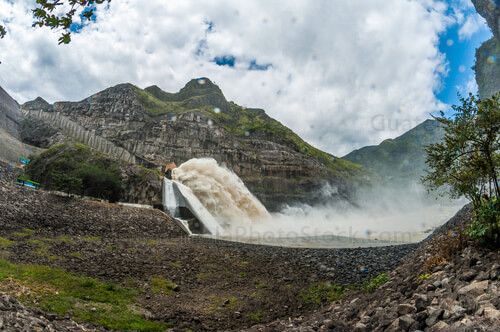 Embalse de la Central Hidroeléctrica Chixoy