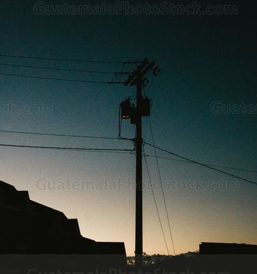 Paisaje urbano al atardecer