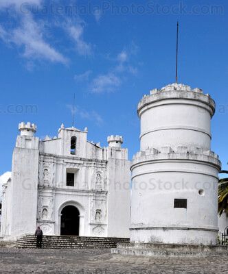 Torreón y Templo del Cerrito del Carmen