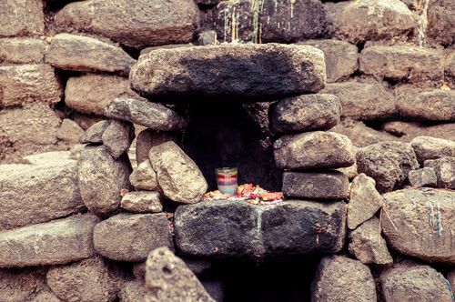 Detalle de altar maya