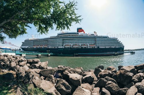 Crucero Queen Victoria en Muelle Marina Pez Vela