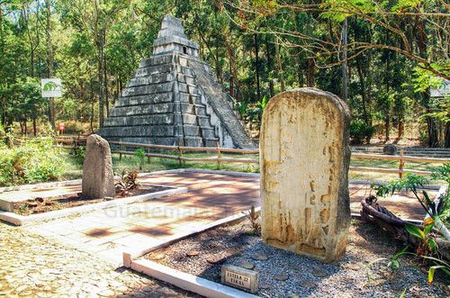Replicas de Templos de Tikal