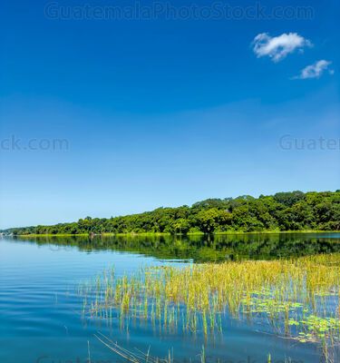 Lago Petén Itzá