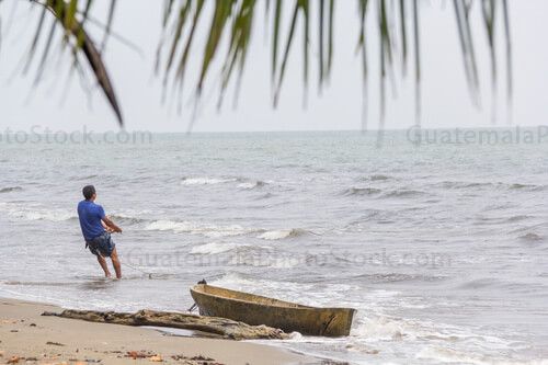 Pesca artesanal en el mar caribe